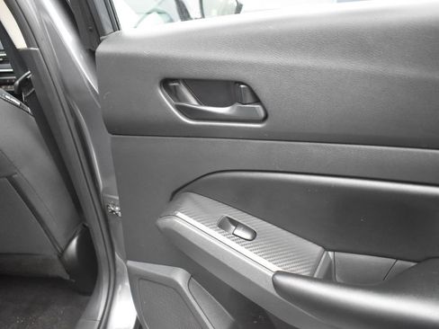 Used 2024 Nissan Altima 2.5 S image 19