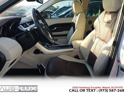 Used 2018 Land Rover Range Rover Evoque Autobiography image 4