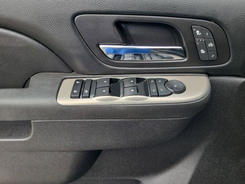 Used 2013 Chevrolet Tahoe LT AWD/4WD image 10