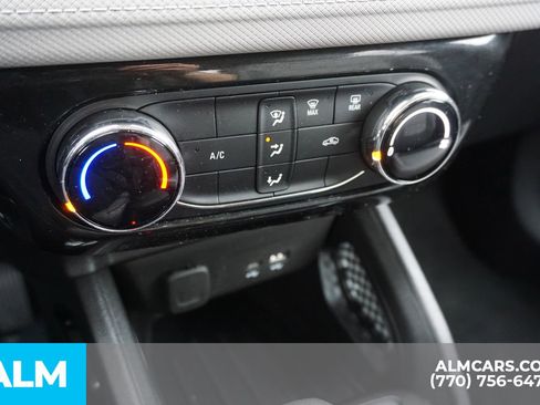 Used 2025 Chevrolet TrailBlazer LT FWD image 44