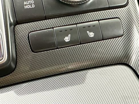 Used 2023 Hyundai Santa Fe SEL Premium image 19