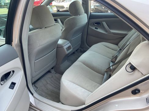 Used 2007 Toyota Camry LE FWD image 24