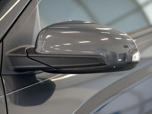 Used 2019 Hyundai Kona Limited AWD/4WD image 12