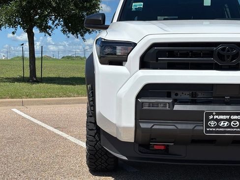 New 2026 Toyota 4Runner SR5 RWD image 4