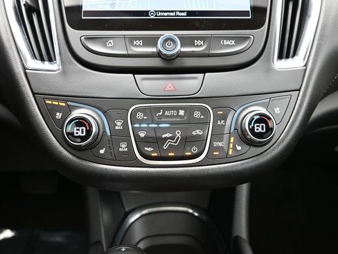 Used 2017 Chevrolet Malibu Premier w/ Premier Sun and Wheel Package image 47