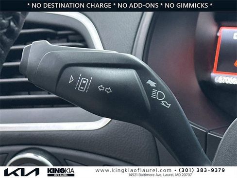 Used 2022 Ford Edge Titanium image 11