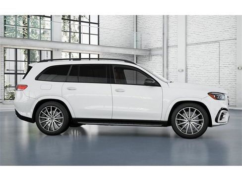 New 2026 Mercedes-Benz GLS 580 GLS 580 image 15