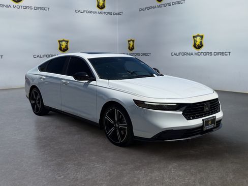 Used 2023 Honda Accord Sport image 4