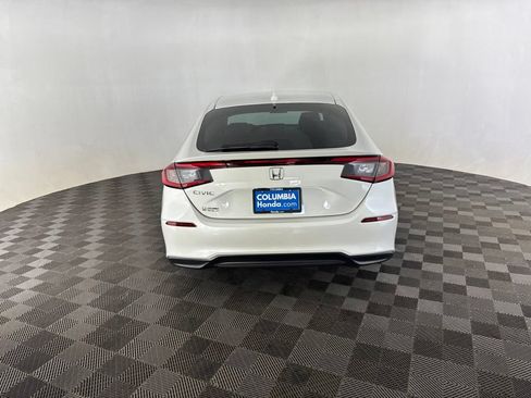 Used 2024 Honda Civic EX-L image 6