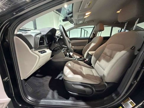 Used 2020 Hyundai Elantra SEL FWD image 14