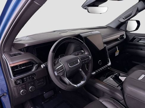 New 2026 GMC Yukon XL Denali AWD/4WD image 9