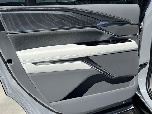 New 2026 Cadillac Escalade IQL Sport 1 AWD/4WD image 27
