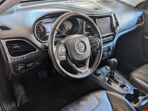 Certified 2020 Jeep Cherokee Limited image 2