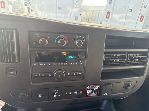 New 2025 Chevrolet Express 3500 w/ Driver Convenience Package image 15
