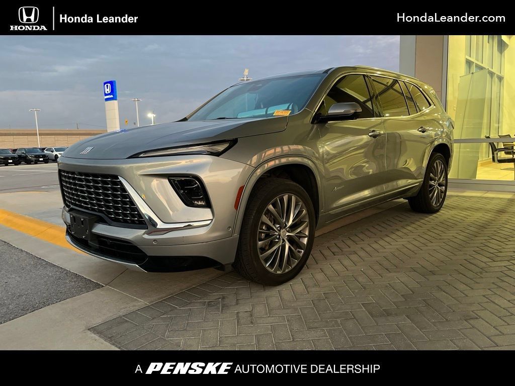 Used 2025 Buick Enclave Avenir w/ Super Cruise Package FWD image 1