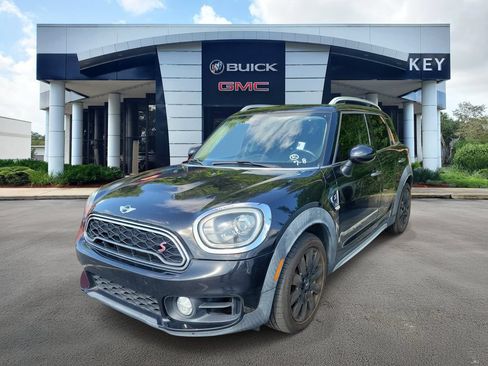 Used 2018 MINI Cooper Countryman S FWD image 3