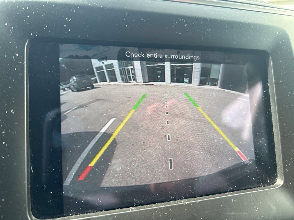 Certified 2021 Jeep Cherokee Latitude Plus w/ Mopar Interior Package AWD/4WD image 7