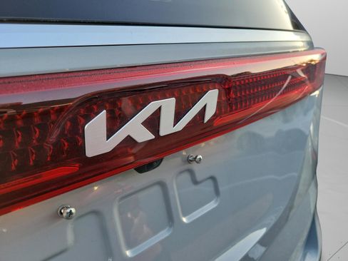Used 2022 Kia Carnival SX FWD image 30