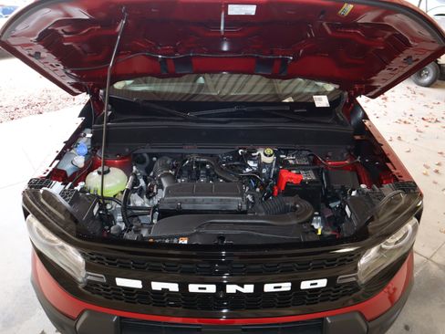 New 2025 Ford Bronco Sport Outer Banks w/ Outer Banks Tech Package+ AWD/4WD image 19