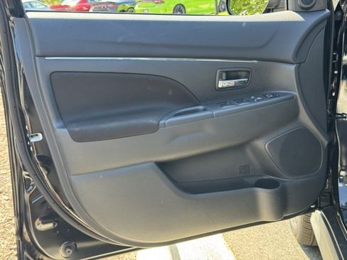 New 2025 Mitsubishi Outlander Sport AWD image 18