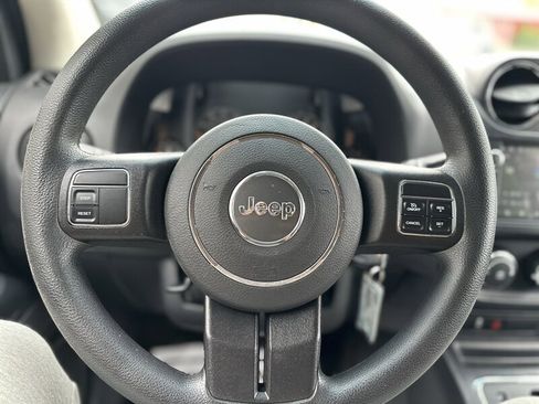 Used 2016 Jeep Compass Sport w/ Power Value Group AWD/4WD image 16