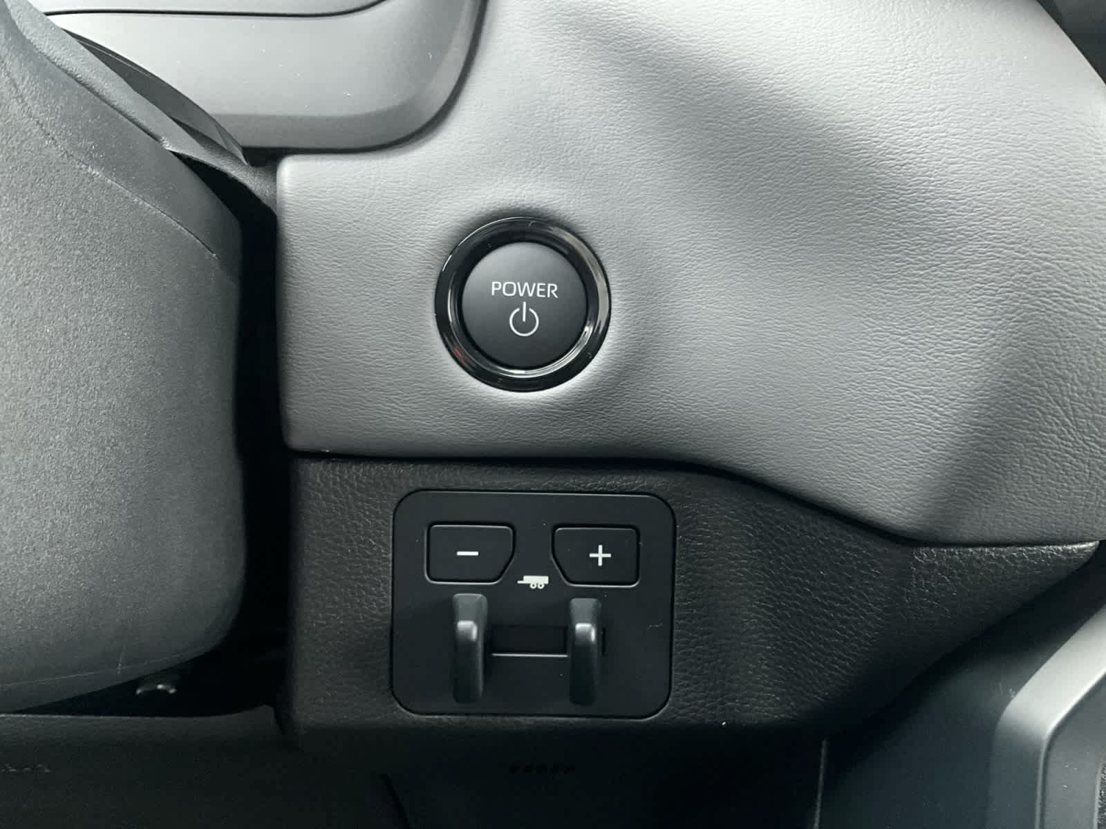 New 2026 Toyota Tundra Capstone AWD/4WD image 17