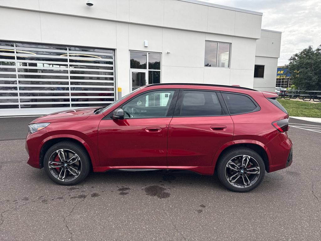 Certified 2026 BMW X1 xDrive28i w/ Technology Package AWD/4WD image 2