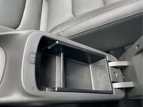 Used 2023 Chevrolet TrailBlazer ACTIV image 32