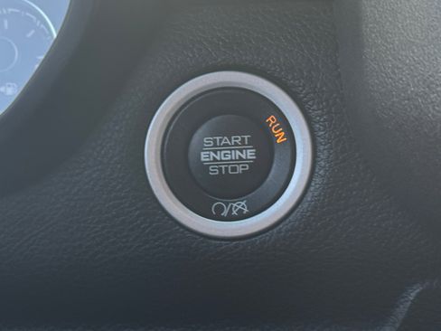 Used 2022 RAM 2500 Tradesman image 19