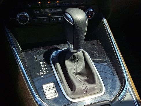 Used 2019 MAZDA CX-9 Signature AWD/4WD image 12