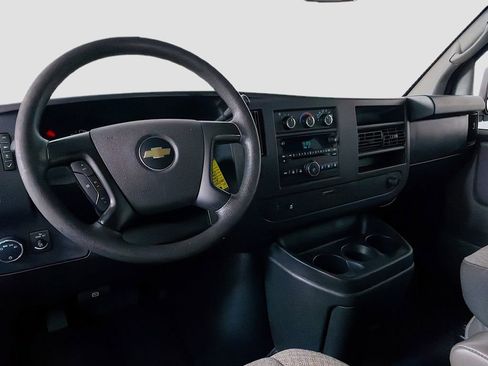 Used 2011 Chevrolet Express 1500 LT w/ LT Preferred Equipment Group image 21