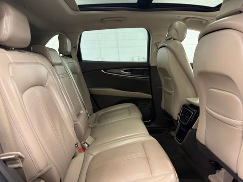 Used 2022 Lincoln Nautilus Reserve w/ Equipment Group 201A image 29