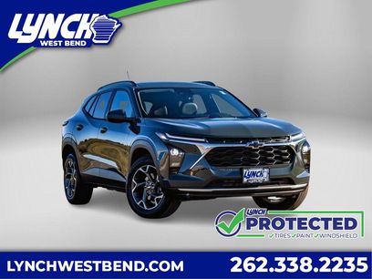 Used 2025 Chevrolet Trax LT w/ Driver Confidence Package