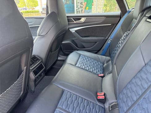 Used 2024 Audi RS 7 Performance AWD/4WD image 7
