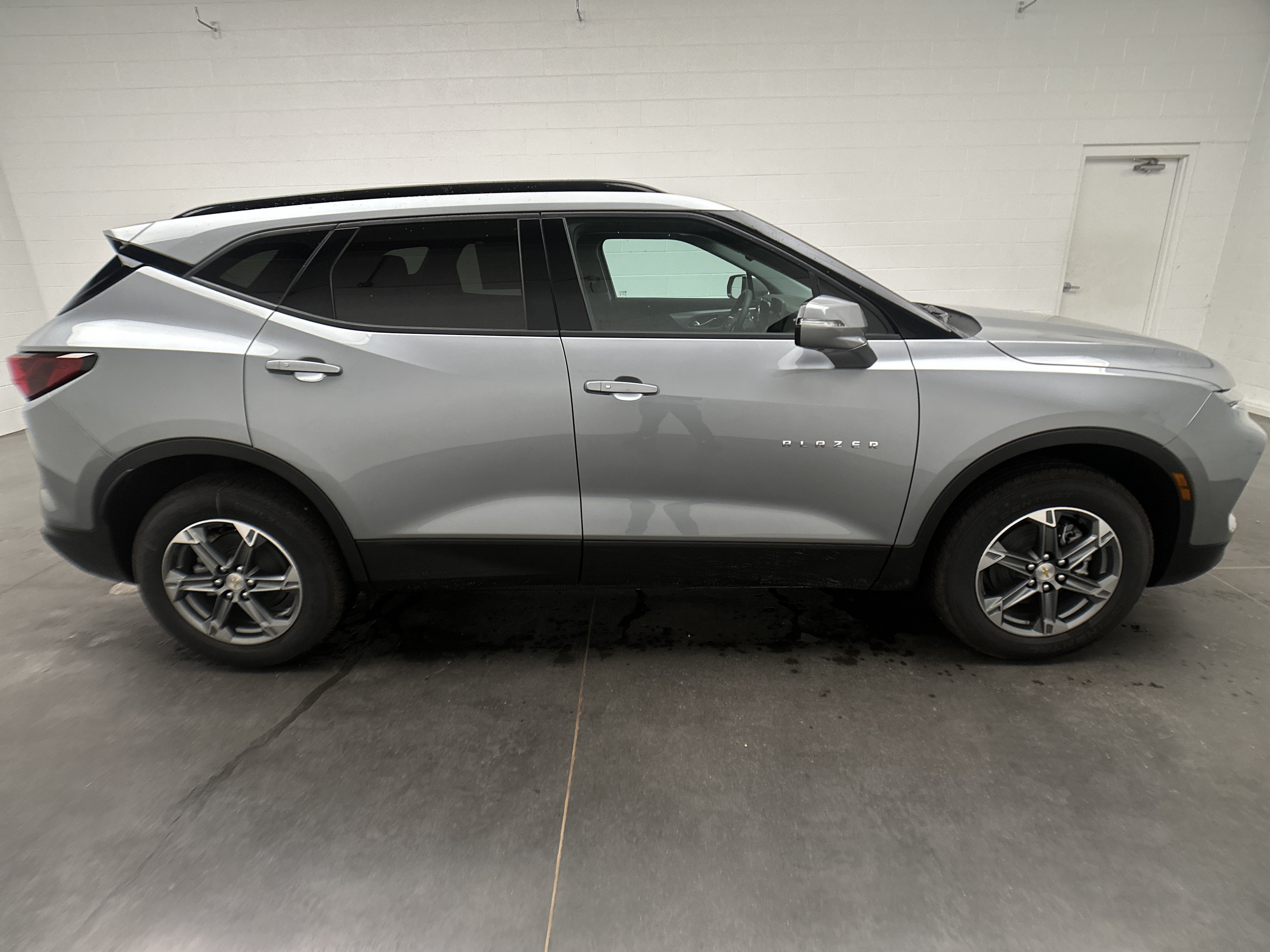 New 2026 Chevrolet Blazer LT w/ Sound & Technology Package FWD image 43