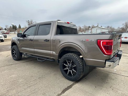 Used 2022 Ford F150 XLT image 7