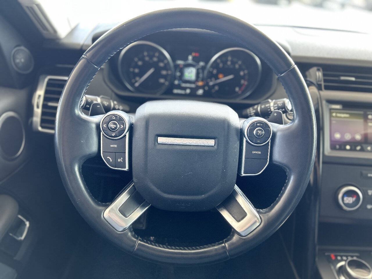 Used 2018 Land Rover Discovery SE AWD/4WD image 66