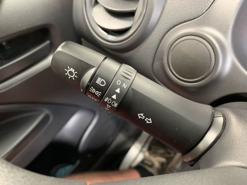 Used 2024 Mitsubishi Mirage ES image 32