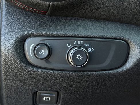 New 2025 Chevrolet Blazer RS w/ Driver Confidence II Package image 20