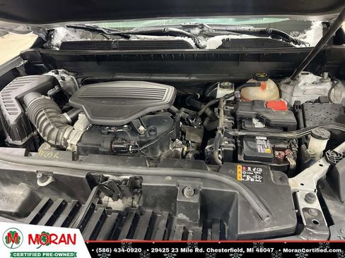 Used 2020 GMC Acadia SLT w/ Driver Alert Package II image 11