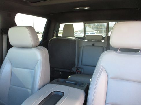 Used 2020 Chevrolet Silverado 1500 LTZ w/ LTZ Premium Package image 14