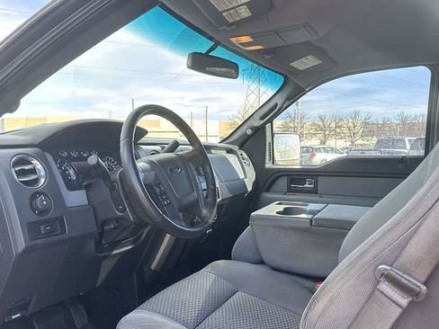 Used 2013 Ford F150 XLT w/ XLT Chrome Pkg image 10