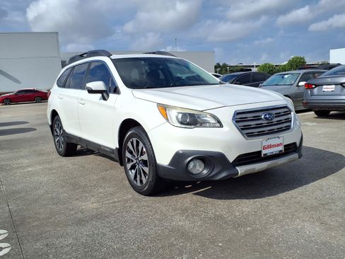Used 2017 Subaru Outback 2.5i Limited AWD/4WD image 2