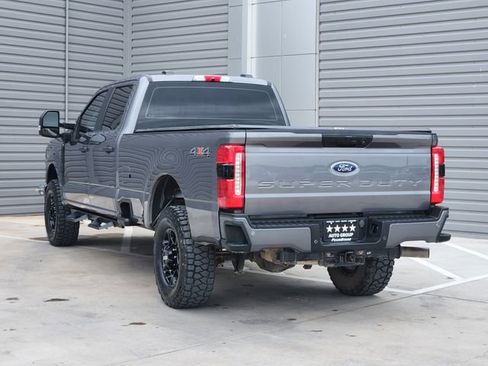 Used 2023 Ford F250 XL w/ STX Appearance Package AWD/4WD image 5