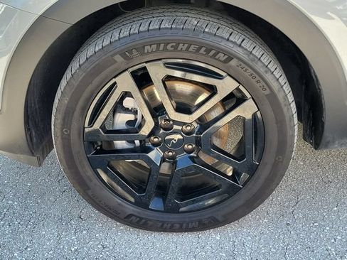 Certified 2025 Kia Telluride SX Prestige X-Line AWD/4WD image 5