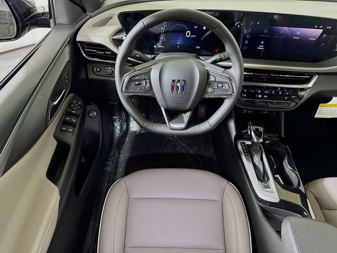 New 2026 Buick Envista Avenir FWD image 14