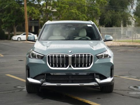 New 2026 BMW X1 xDrive28i w/ Technology Package AWD/4WD image 8
