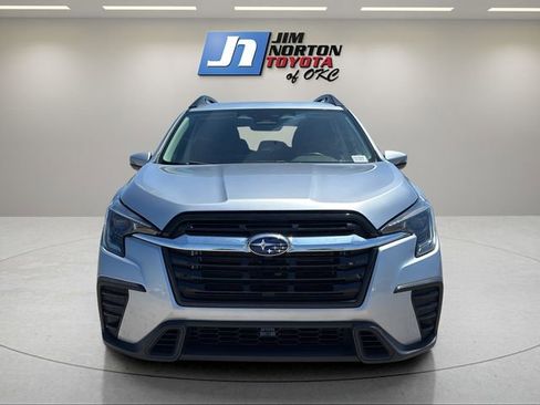 Used 2023 Subaru Ascent Premium w/ Convenience Package AWD/4WD image 2