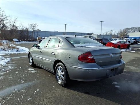 Used 2007 Buick LaCrosse CX w/ Chrome Enhancement Package image 5
