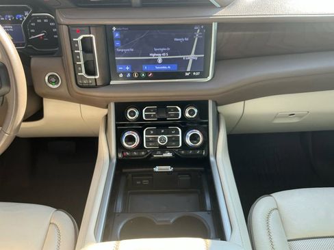 Used 2021 GMC Yukon Denali image 20